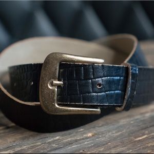Vintage Leather Alligator Belt